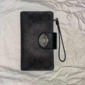 New Large Coach Wallet